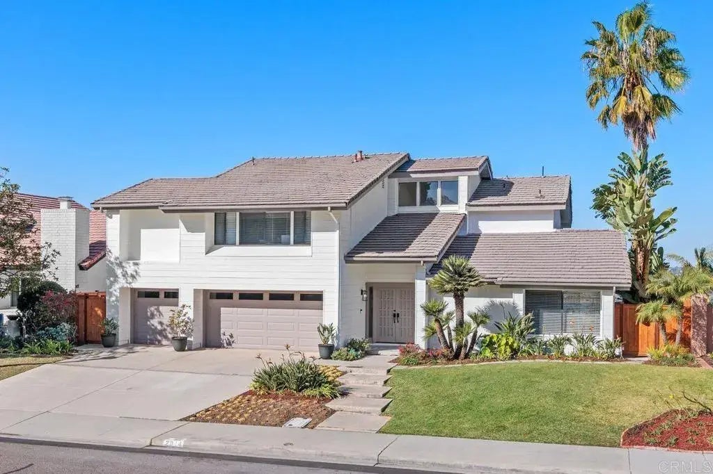 2014 Saliente Way, Carlsbad