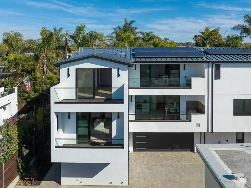 166 Cherry Avenue, Carlsbad