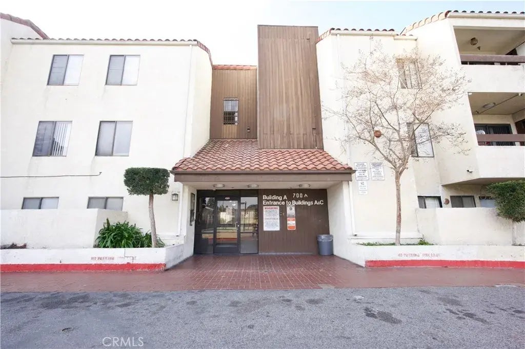 700 W 3rd Street A108, Santa Ana