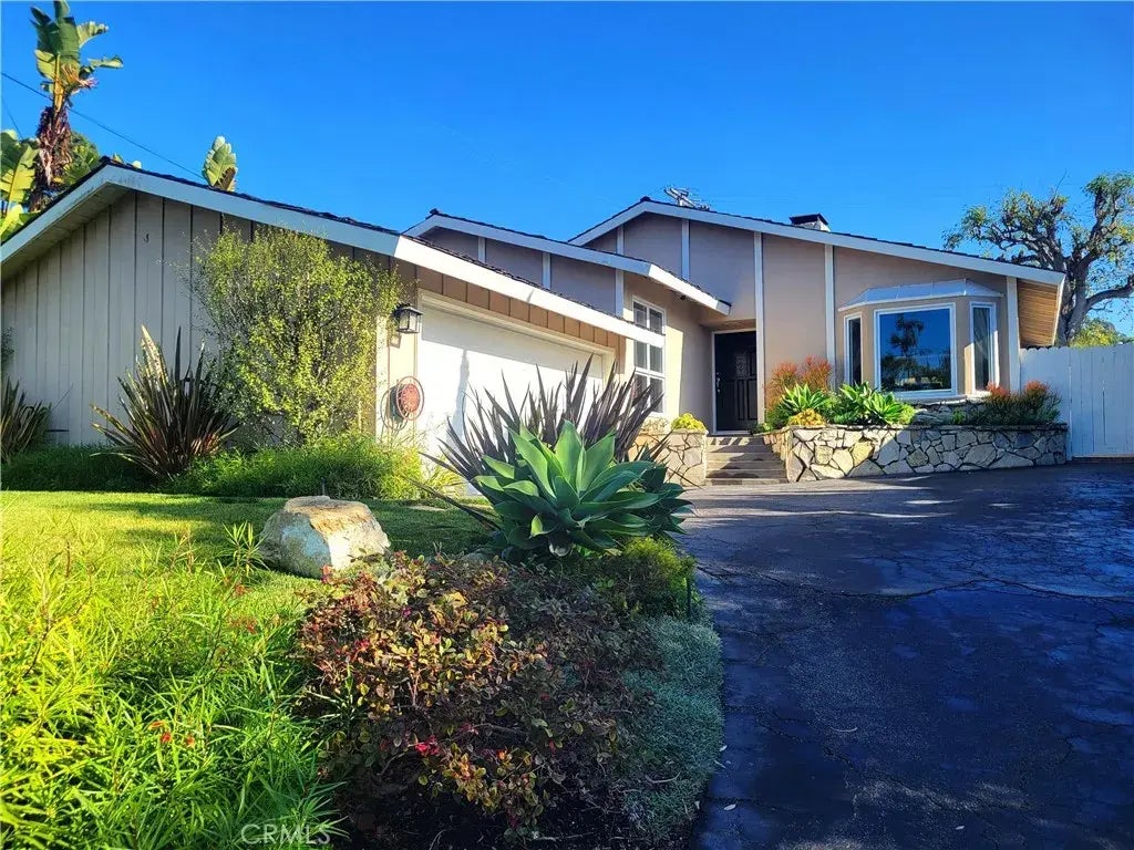 2112 Palos Verdes Drive West, Palos Verdes Estates