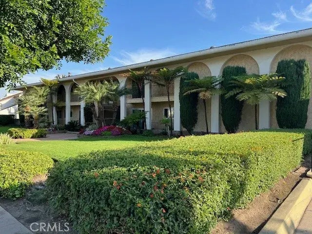 620 W Huntington Drive 215, Arcadia