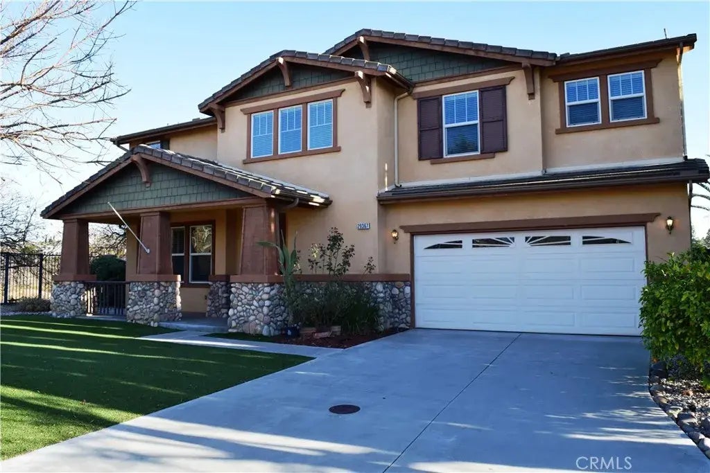29367 Gandolf Court, Murrieta