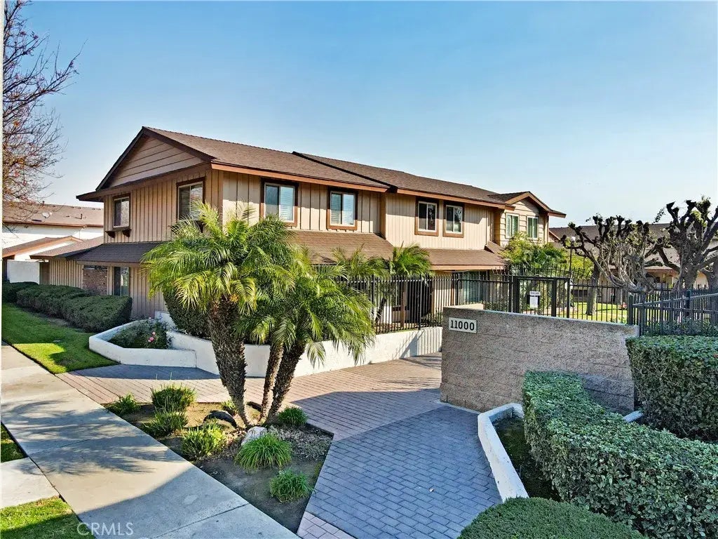 11000 Woodruff Avenue 39, Downey