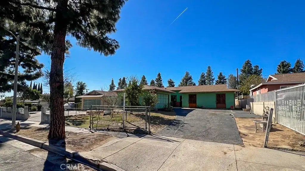 11719 Vanport Avenue, Sylmar