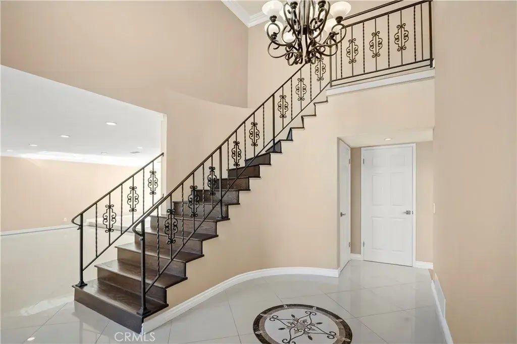 1210 Swarthmore Drive, Glendale