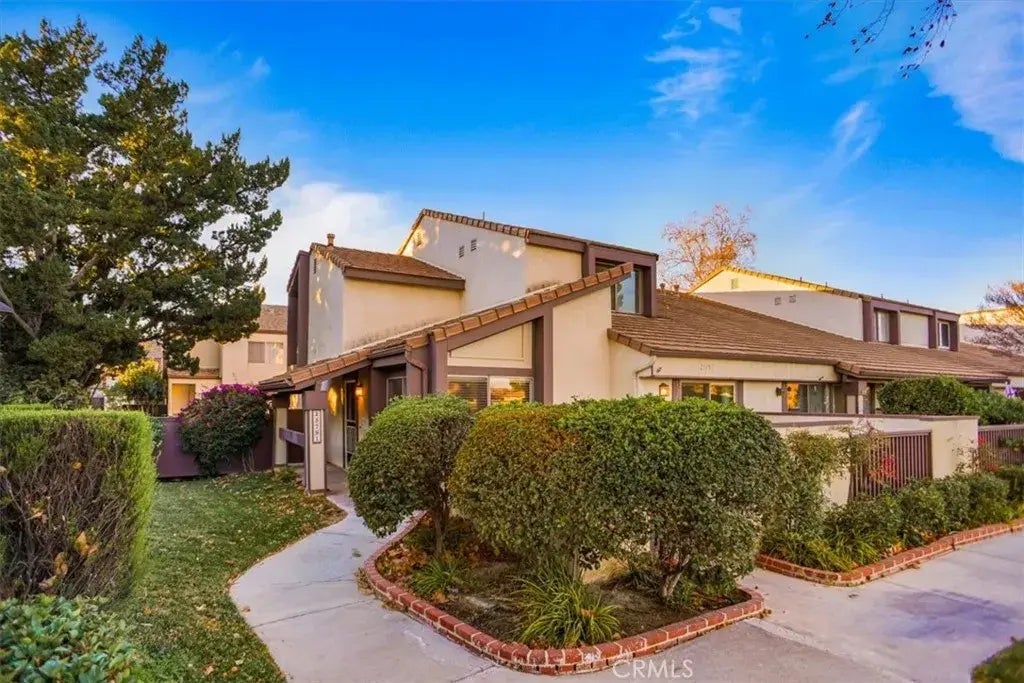 25791 Player Drive, Valencia