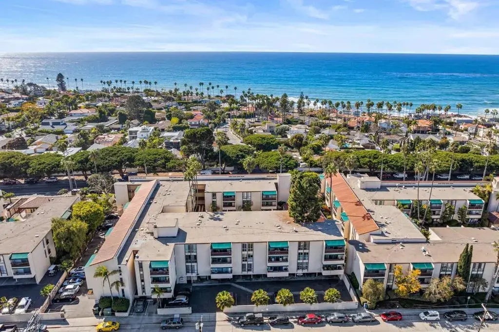 6455 La Jolla Boulevard 146, La Jolla