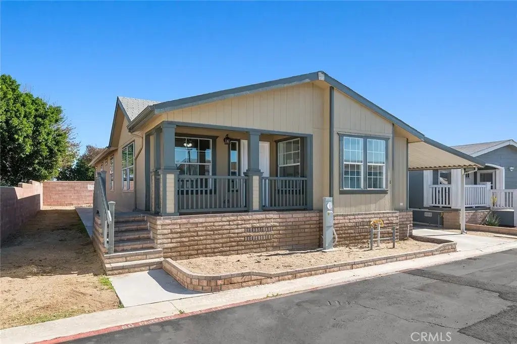 16860 Slover 8, Fontana