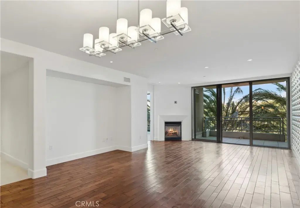 3052 Scholarship, Irvine