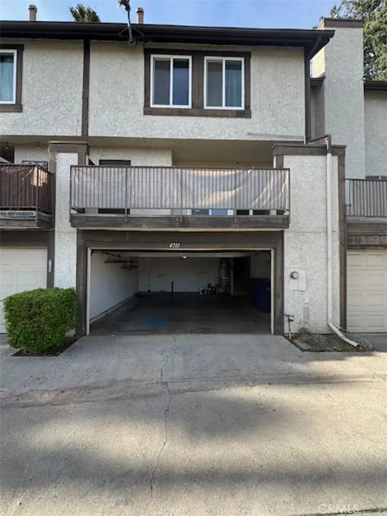 4711 Knickerbocker Lane, Riverside