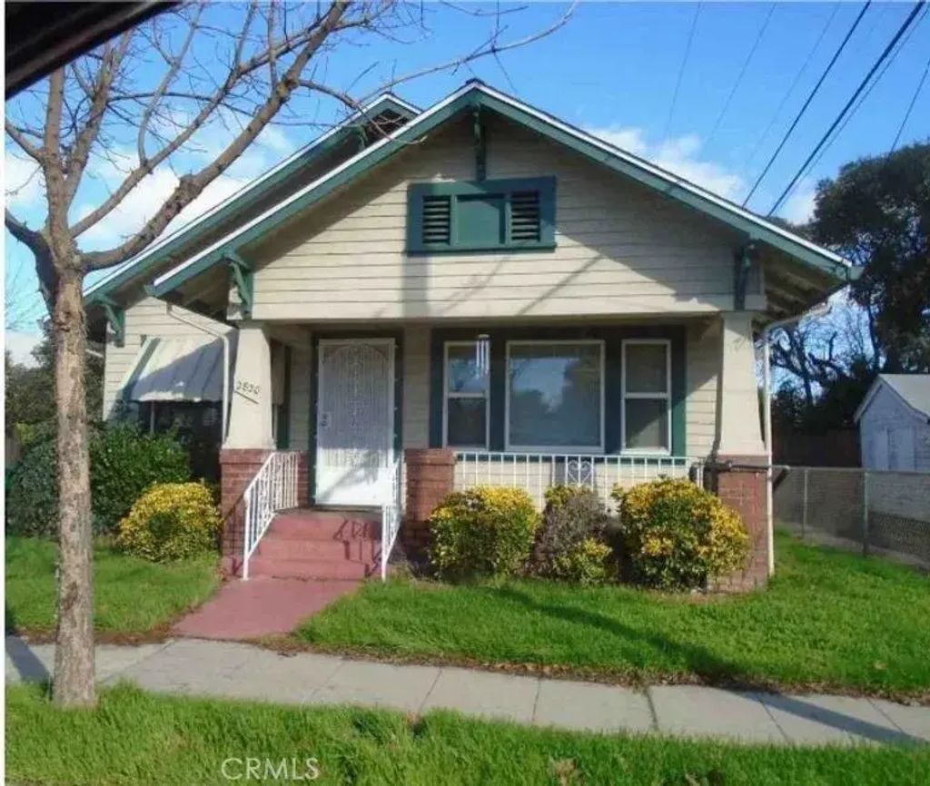 2820 N El Dorado Street, Stockton