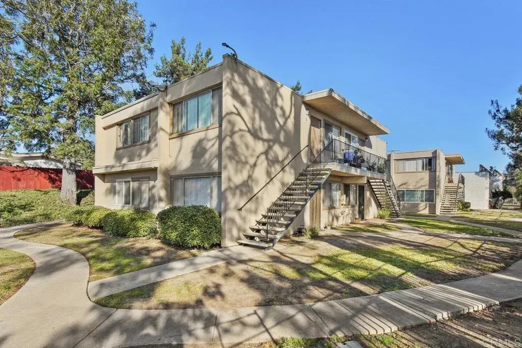 3404 Del Sol Boulevard B, 