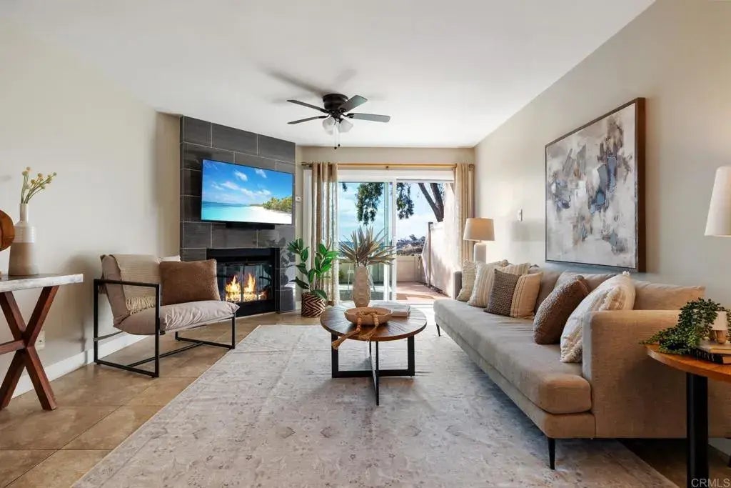 132 S Jayton Ln, Encinitas