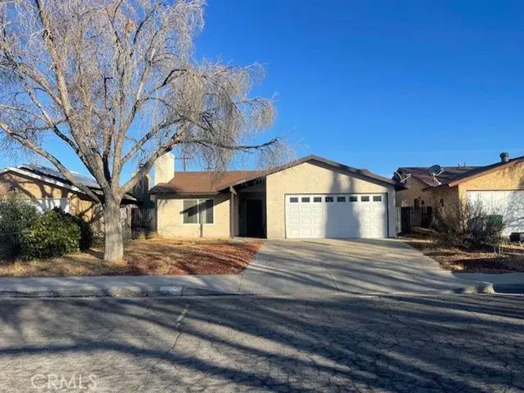 44504 Watford Avenue, Lancaster