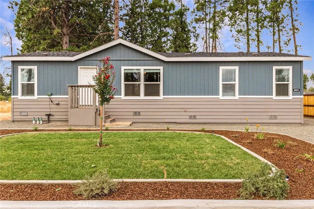 6893 Lunar Lane, Paradise