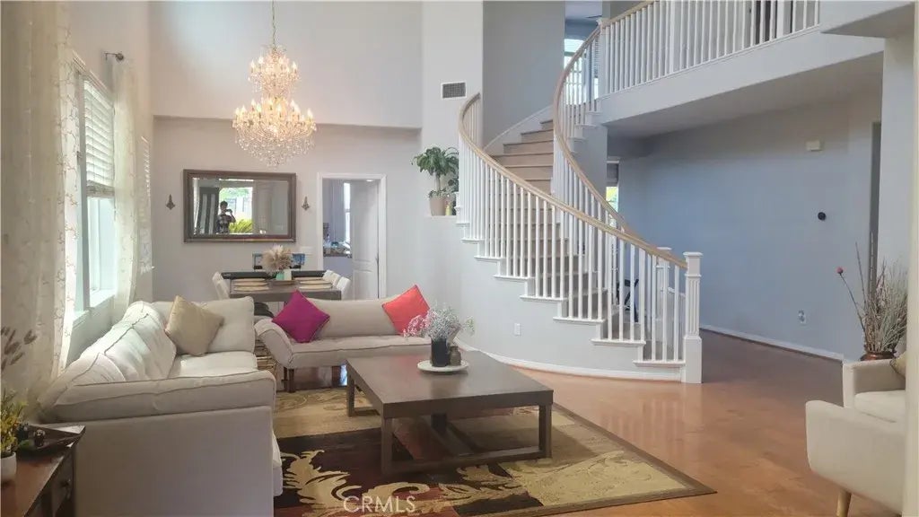 20700 Bergamo Way, Porter Ranch