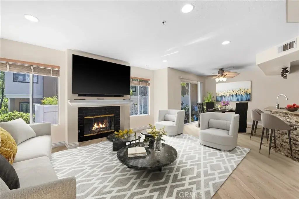 207 Valley View Terrace 25, Mission Viejo