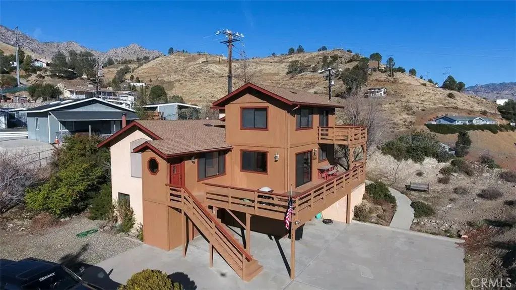 830 Sierra Vista Drive, Wofford Heights