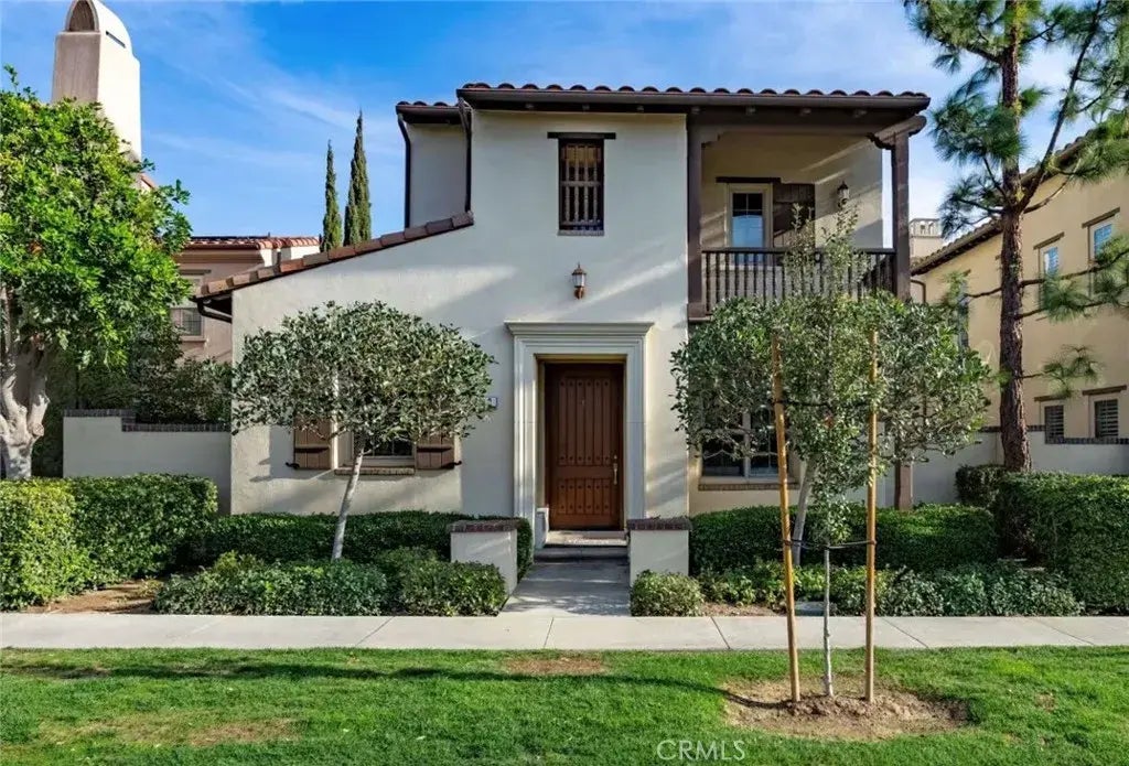 52 Distant Star, Irvine