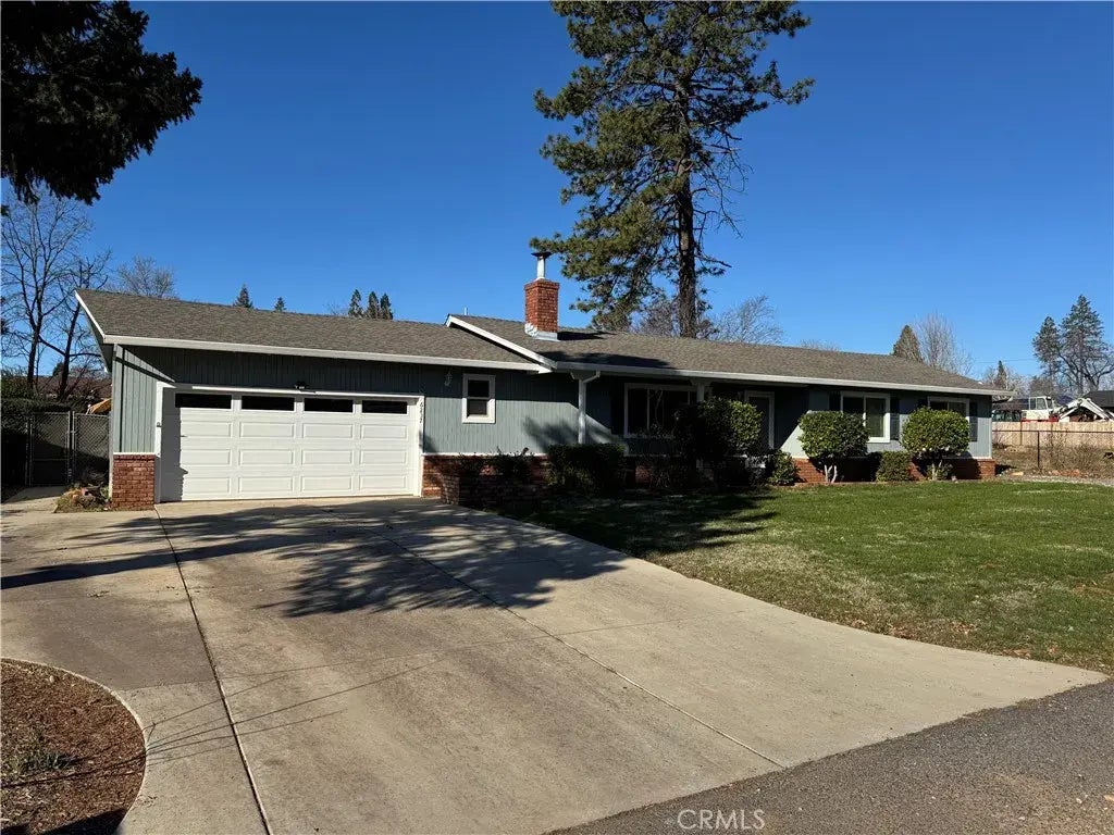 6237 Forest Lane, Paradise