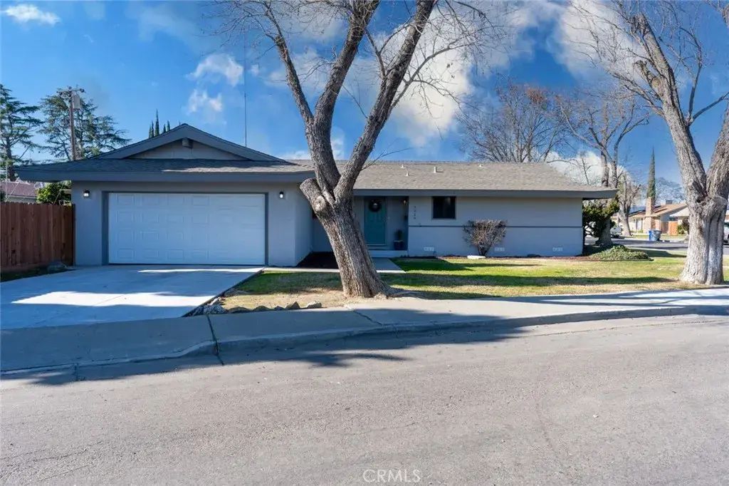 1519 S 11th Street, Los Banos