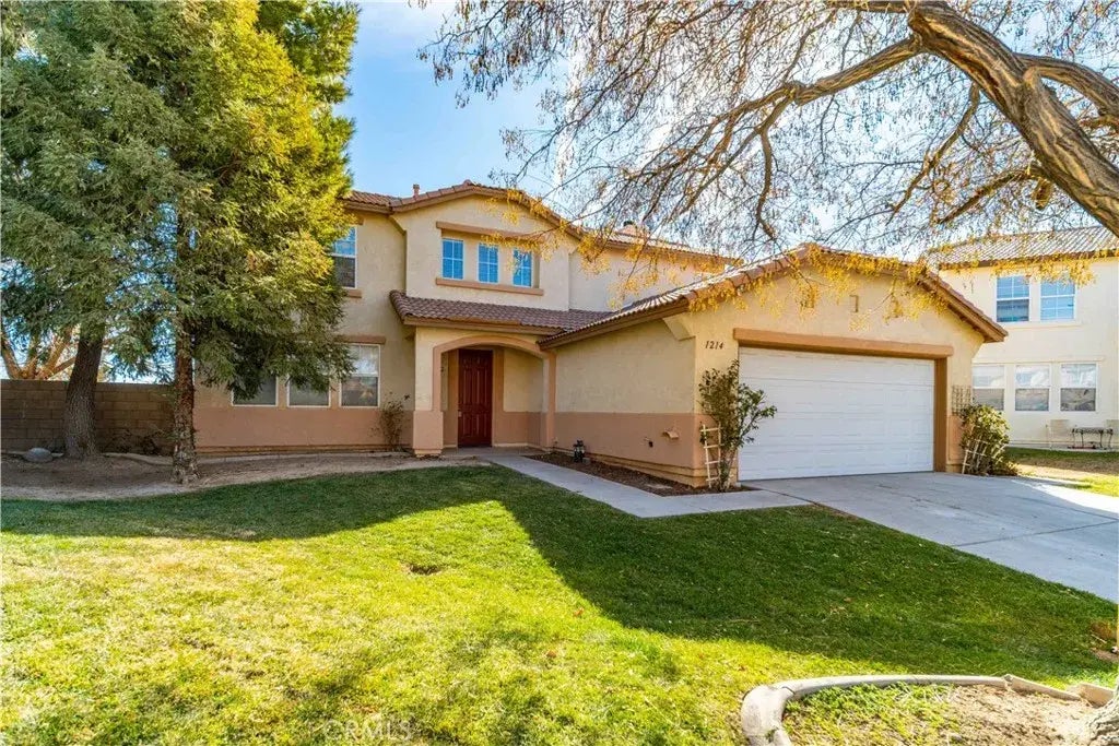 1214 Valiant Street, Lancaster