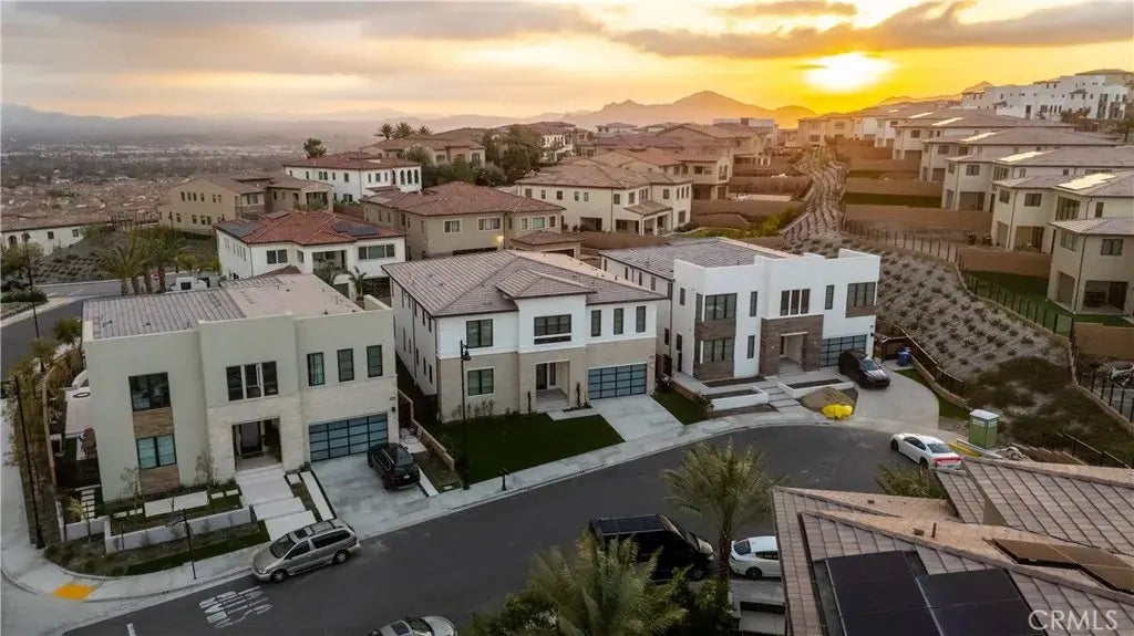 20048 W Mersey Lane, Porter Ranch