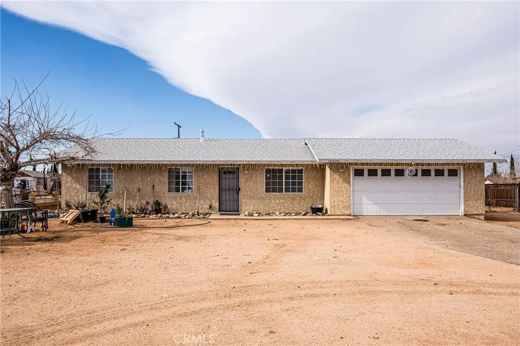 10578 Tecopa Road, Apple Valley