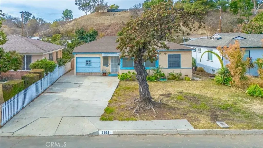 2101 Mcpherson Avenue, Los Angeles