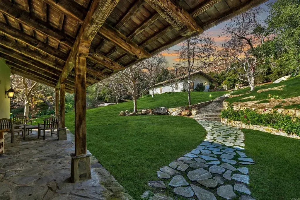 3411 Conquistador Road, Fallbrook
