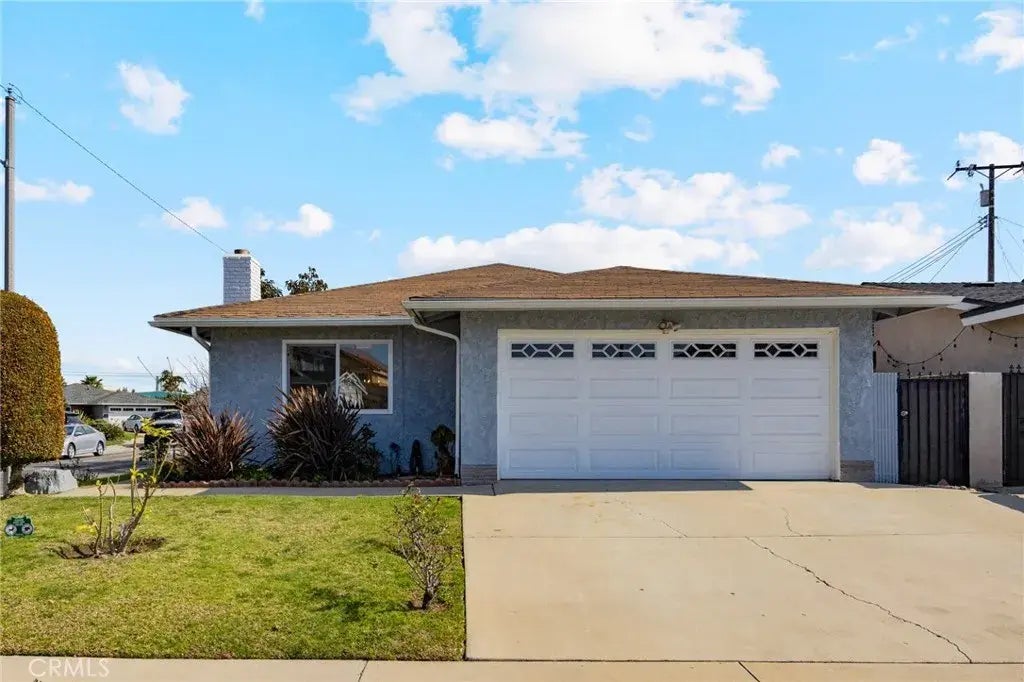 204 E Javelin Street, Carson