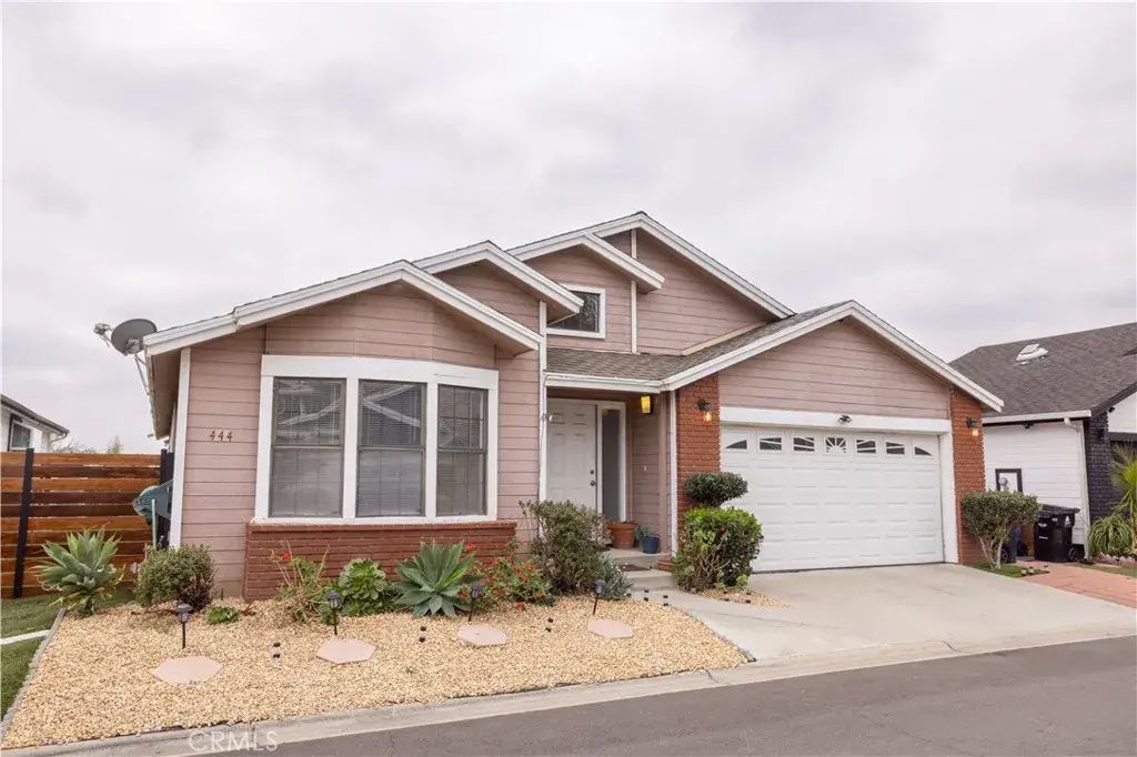 13691 Gavina 444, Sylmar