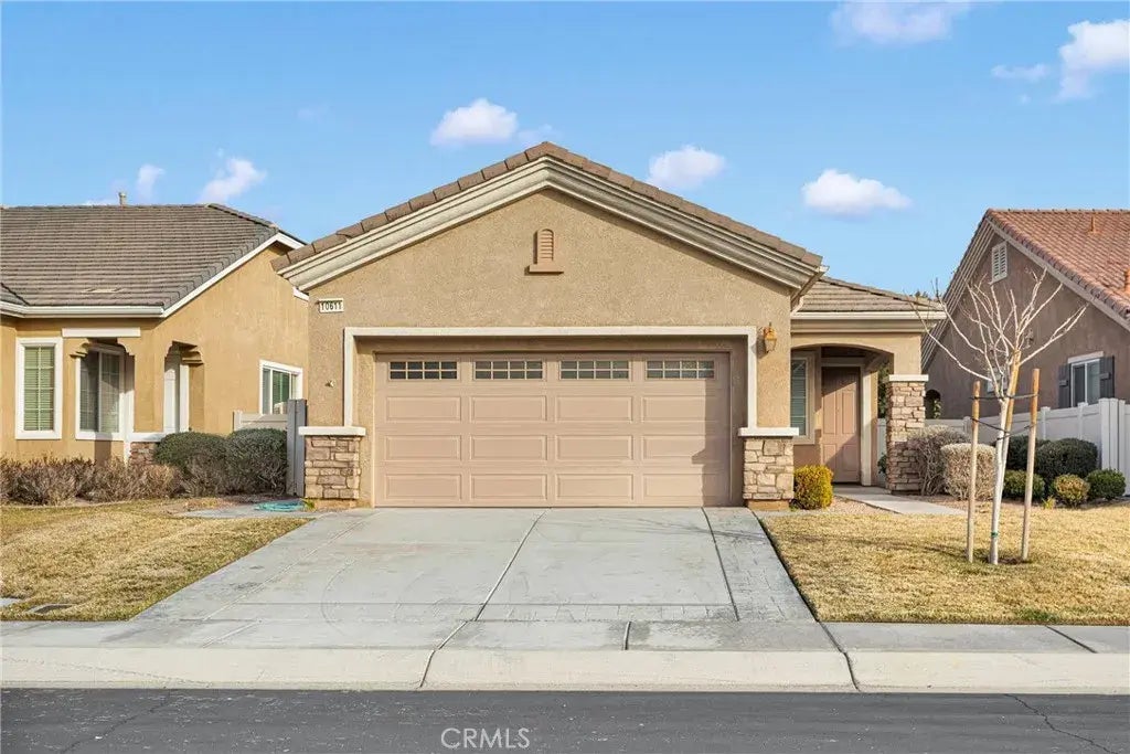 10611 Archerwill Road, Apple Valley