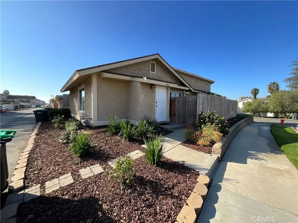 1404 E Sail Avenue, Orange