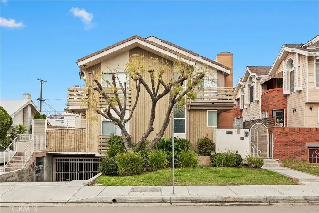 429 Palm Dr 2, Glendale