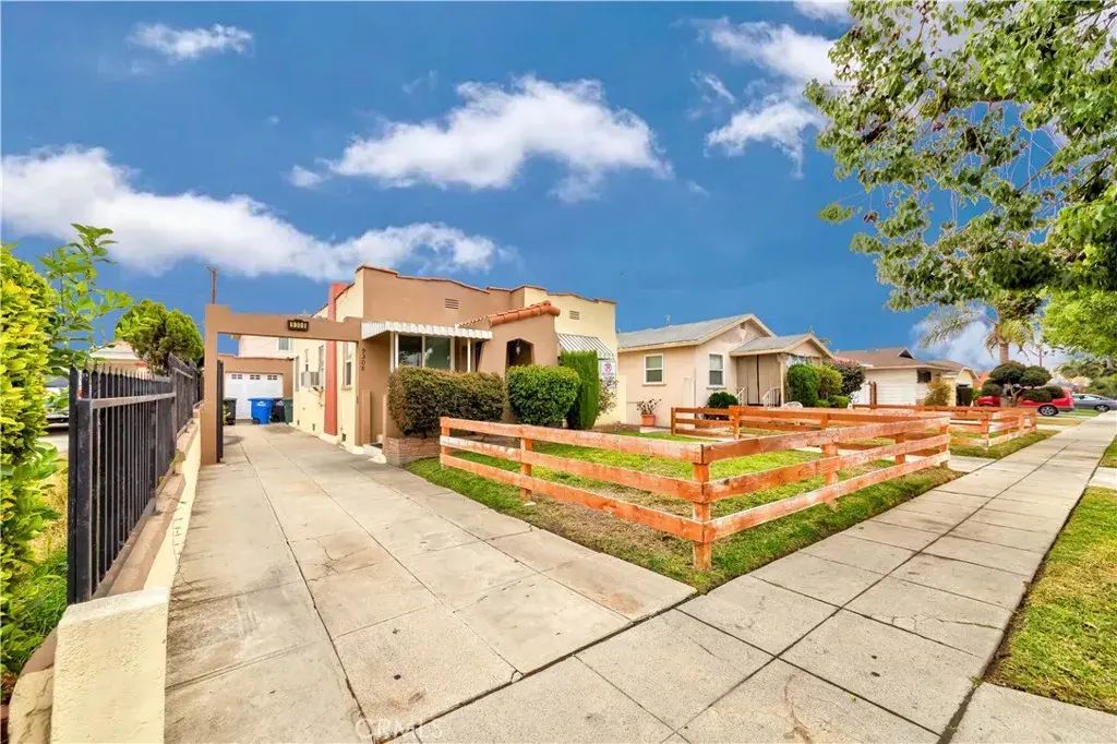 9308 Mcnerney Avenue, South Gate