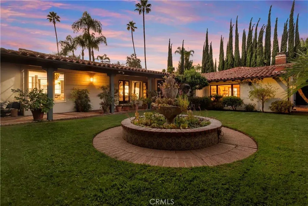 5159 Amestoy Avenue, Encino