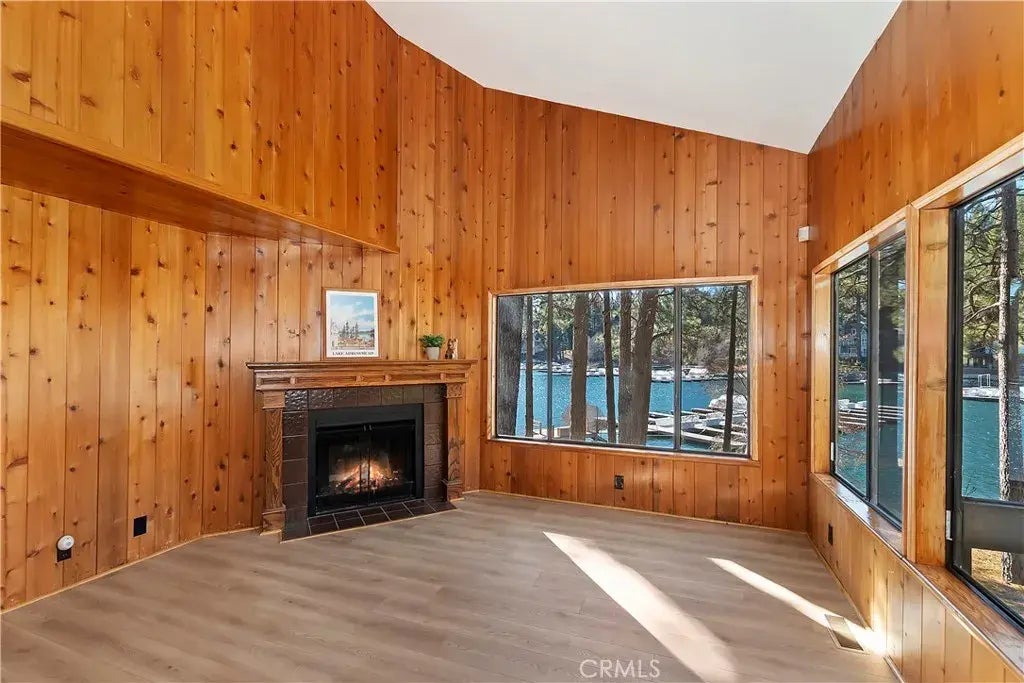 27721 Peninsula Dr. #214, Lake Arrowhead