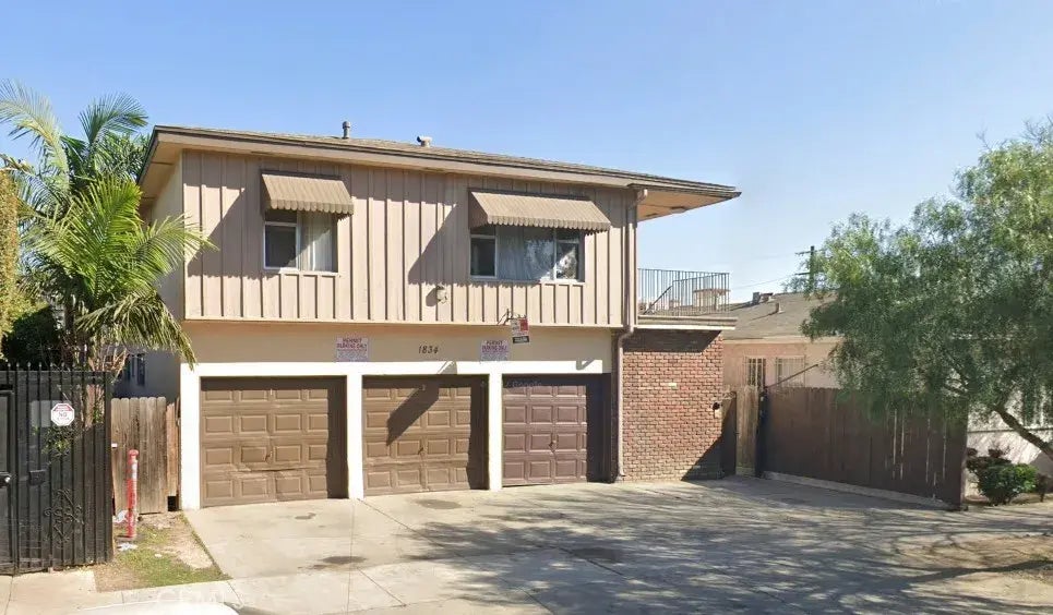 1834 Pine Avenue, Long Beach