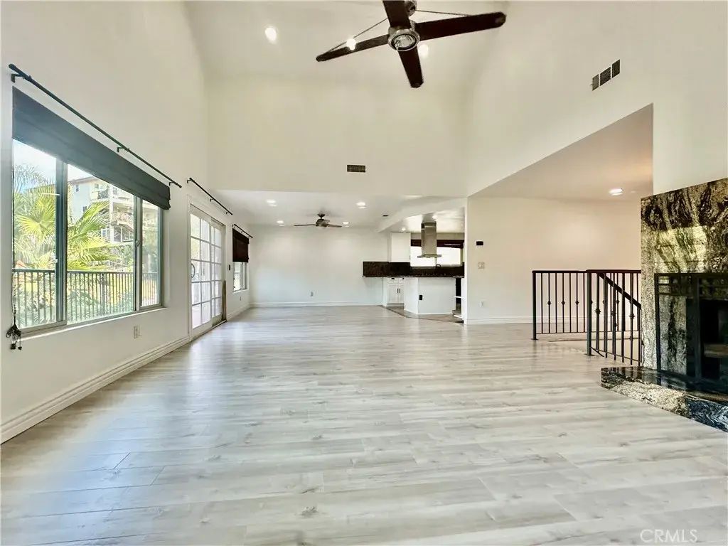 22700 Cascade Drive, Canyon Lake