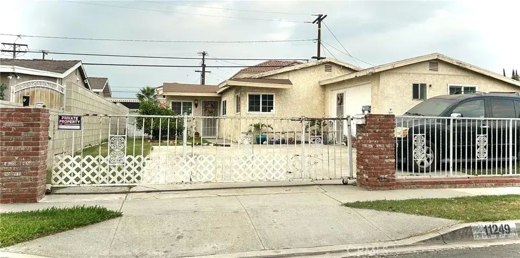 11249 Broadmead Street, South El Monte
