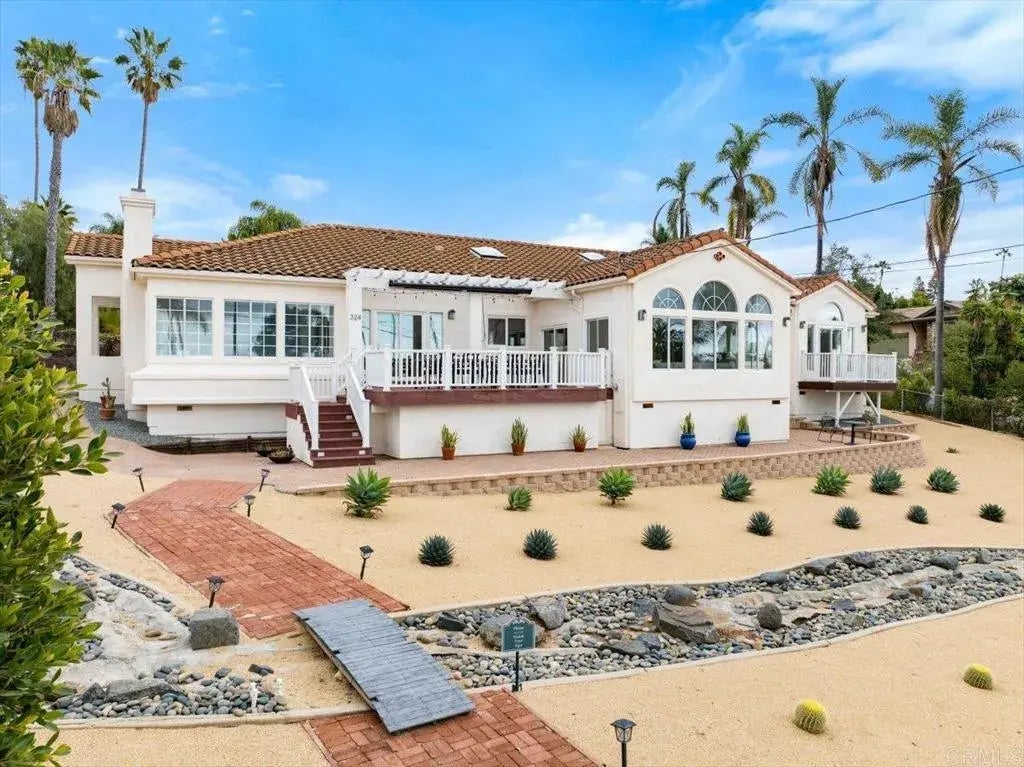 324 Skyline Drive, Vista