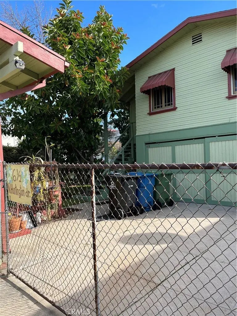 6 N Huntington Drive, Alhambra