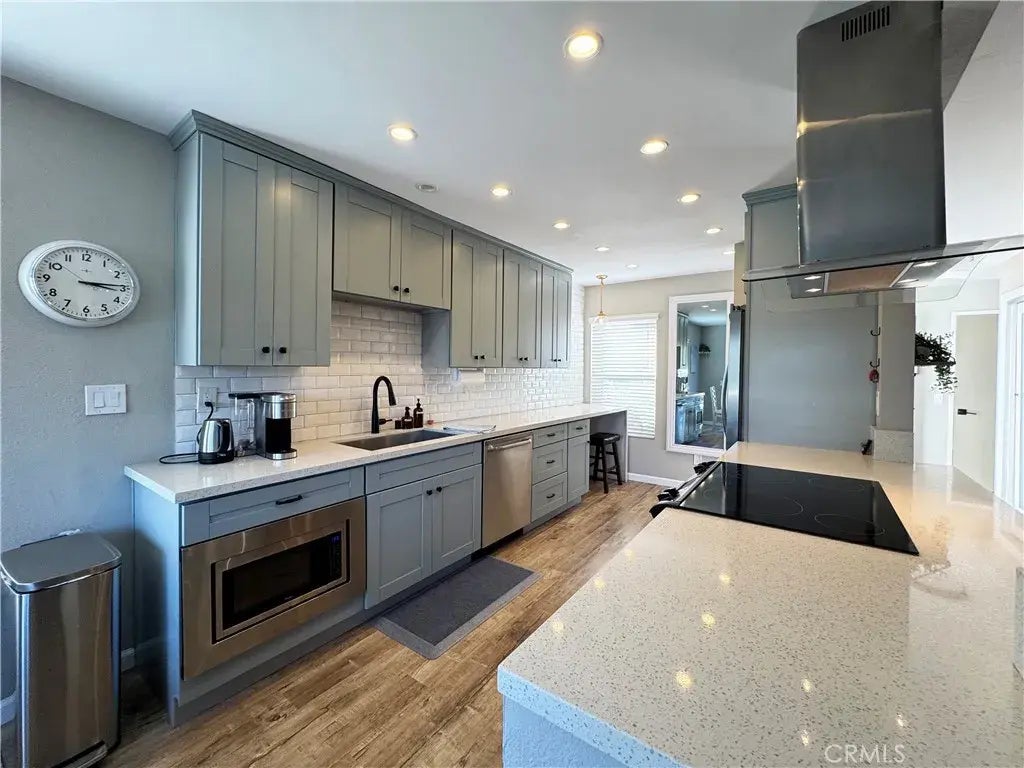 6716 Clover Court, Carlsbad