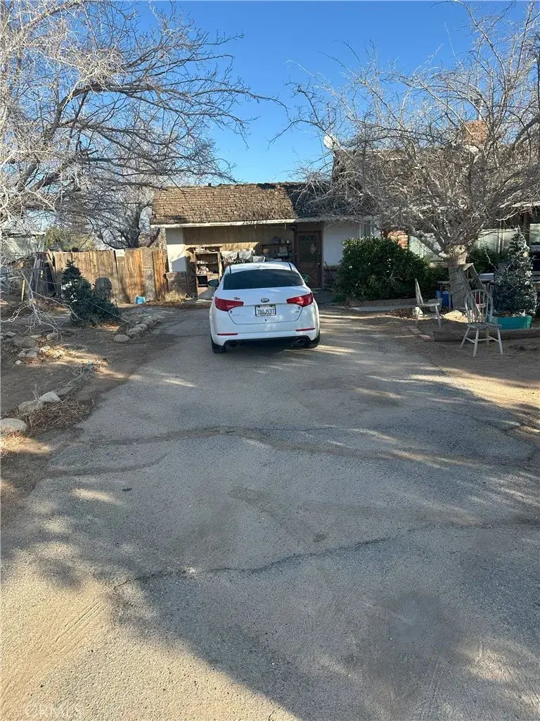 20972 Quilente Road, Apple Valley