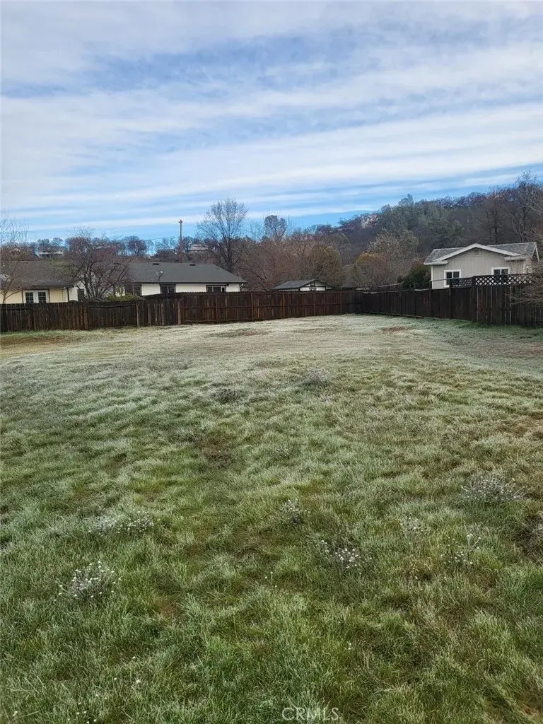 19764 Bear Valley, Hidden Valley Lake