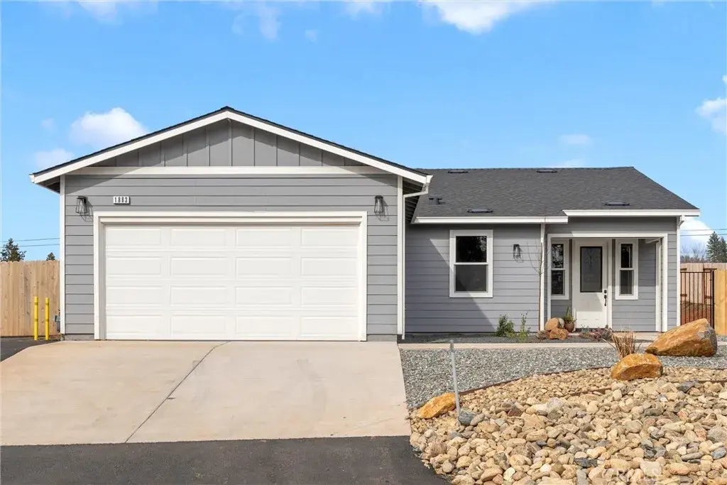 1863 Conifer Drive, Paradise