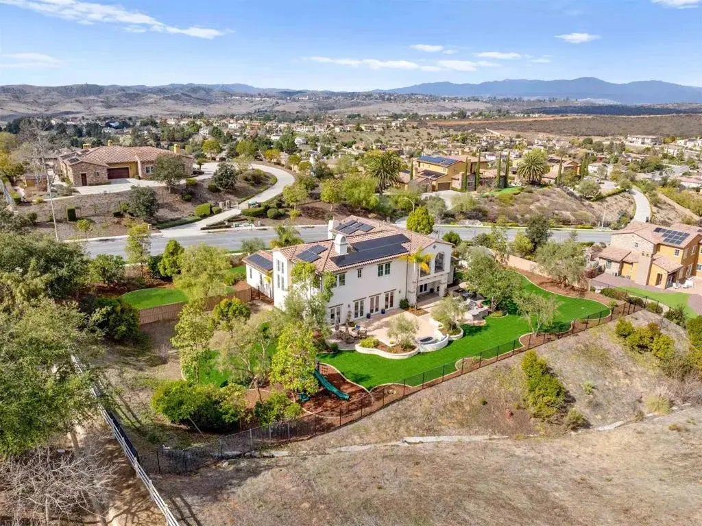 5556 Papagallo Drive, Oceanside