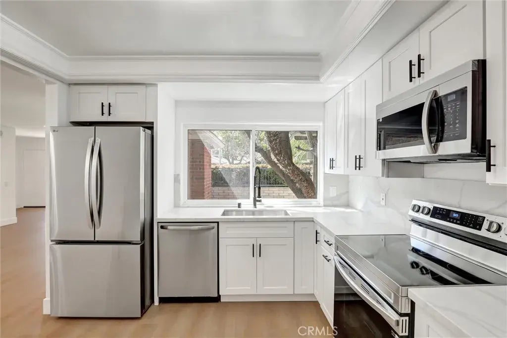 17282 Chestnut, Irvine