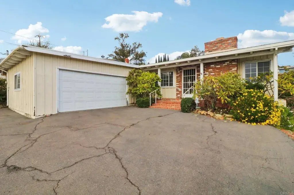 5437 Arizona Avenue, La Mesa